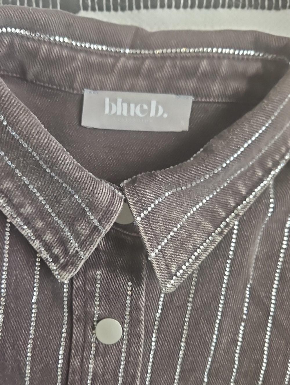 blue.b Men's Brown Pinstripe Snap-Front Shirt